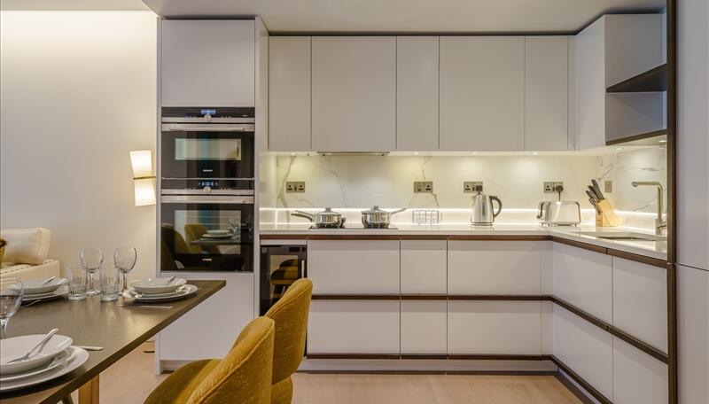 1 bed property in Garrett Mansions , West End Gate, London
